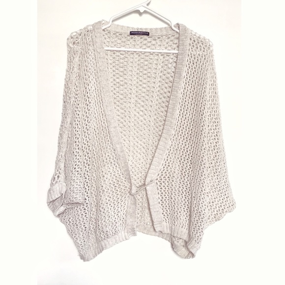 Brandy Melville Sweaters - Brandy Melville Cute Cardigan OS